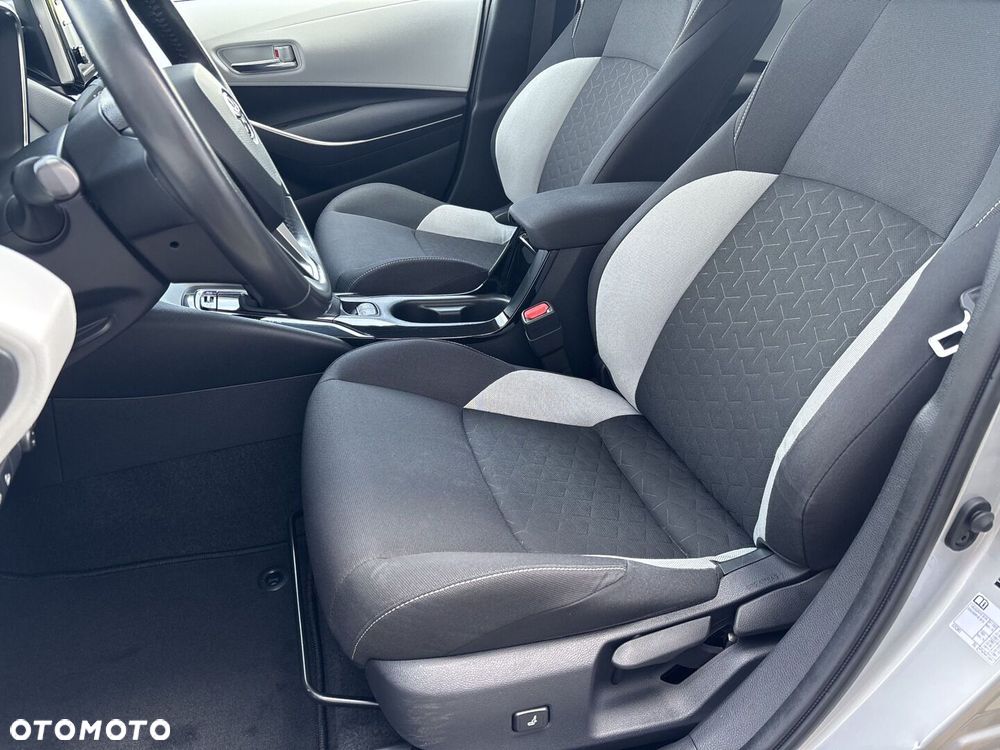 Toyota Corolla 1.8 Hybrid Comfort - 7