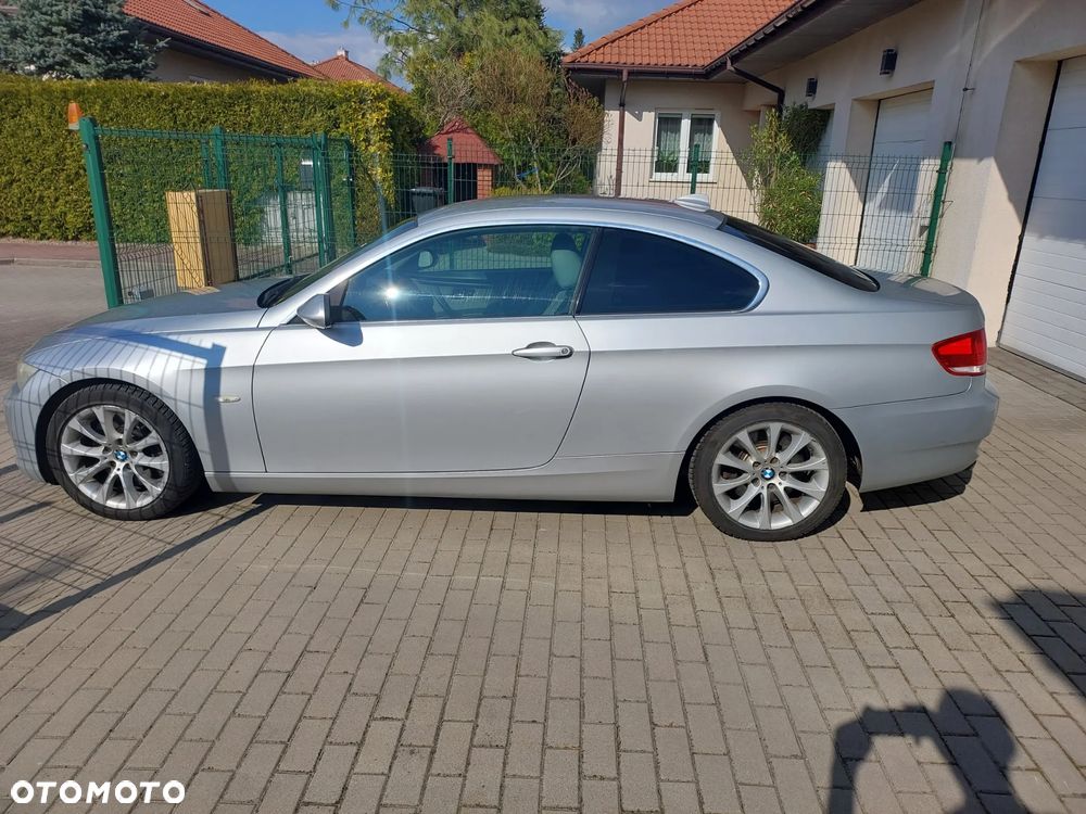 BMW Seria 3 330xd - 1