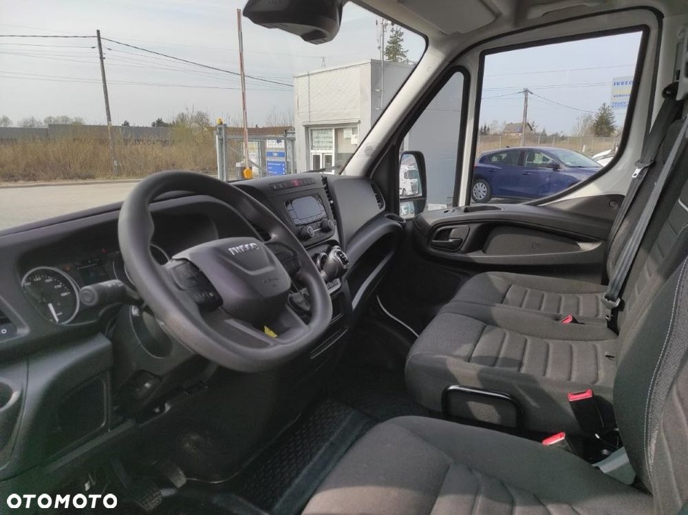 Iveco 35S16 - 12
