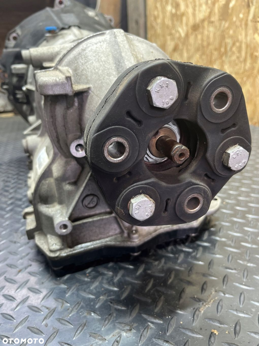 BMW F20 F21 F30 F31 F34 SKRZYNIA BIEGÓW AUTOMATYCZNA 8HP45 X8G OE 7647343 - 2