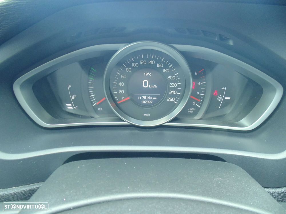 Volvo V40 1.6 D2 Kinetic Eco - 26