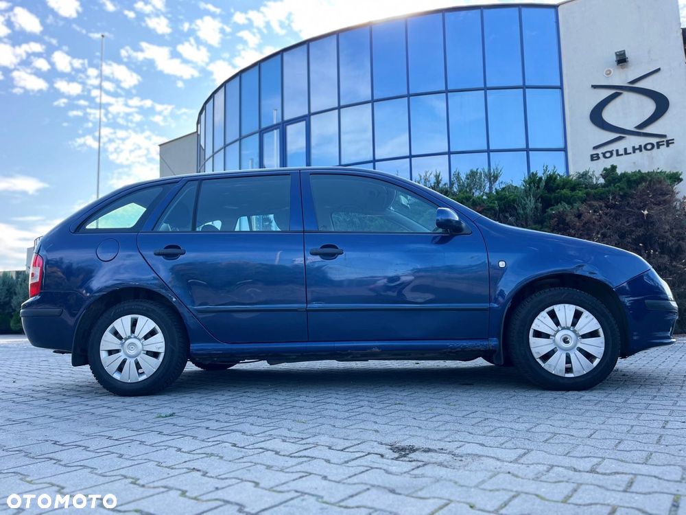 Skoda Fabia - 3