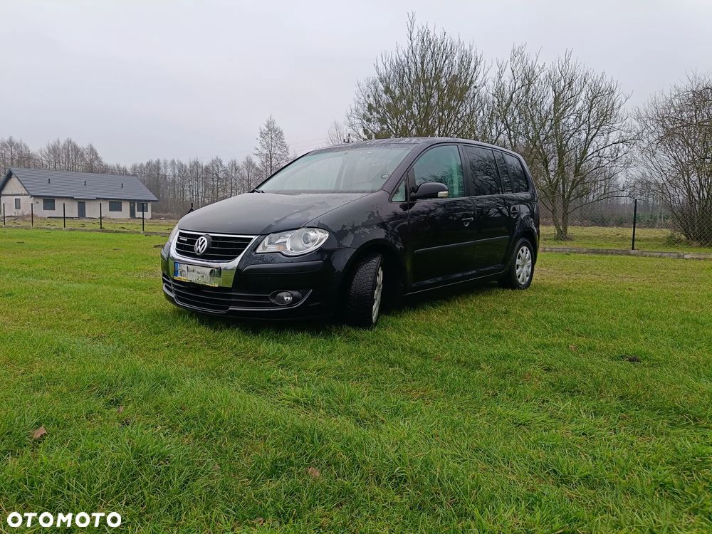 Volkswagen Touran 1.9 TDI DPF Blue Motion Conceptline - 1
