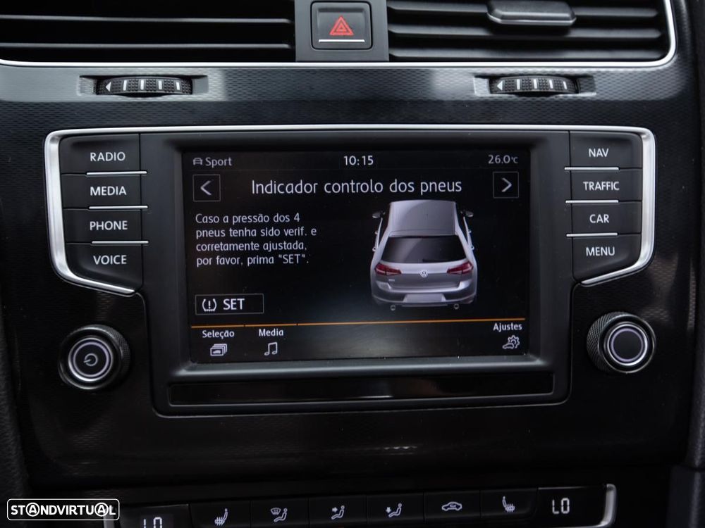 VW Golf - 30