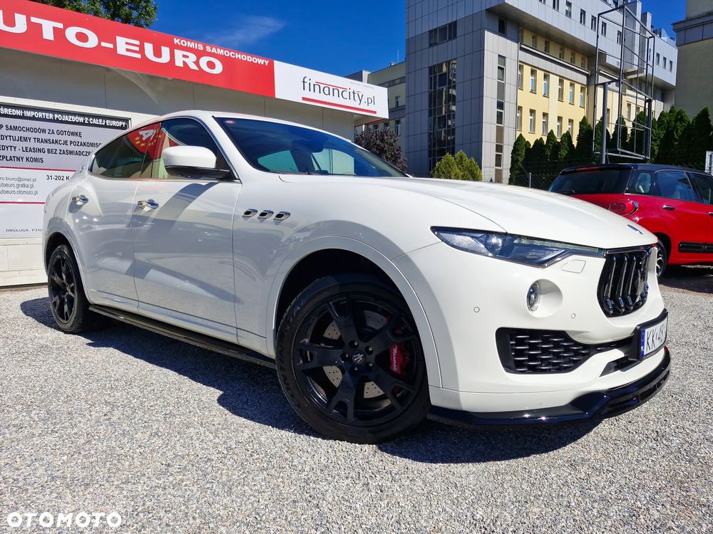 Maserati Levante S Q4 GranSport - 9