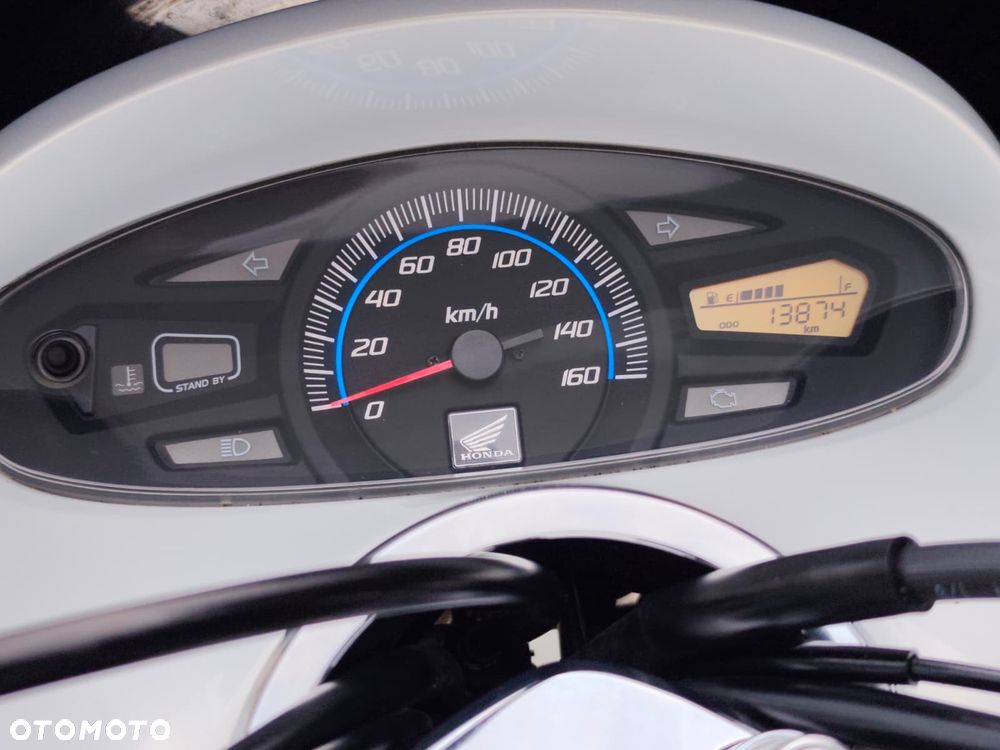 Honda PCX - 7