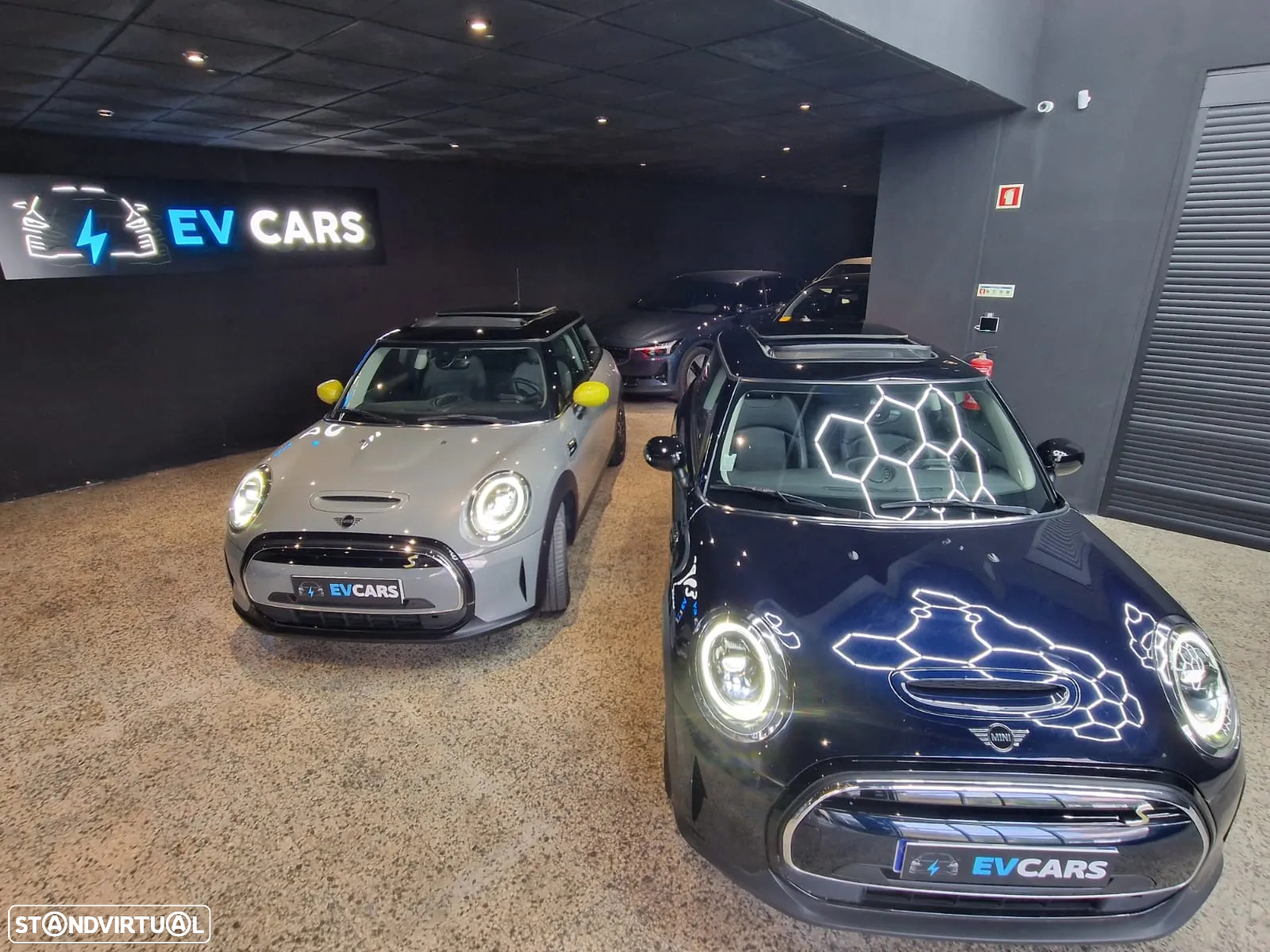 MINI 3 Portas Cooper SE Camden Edition - 9