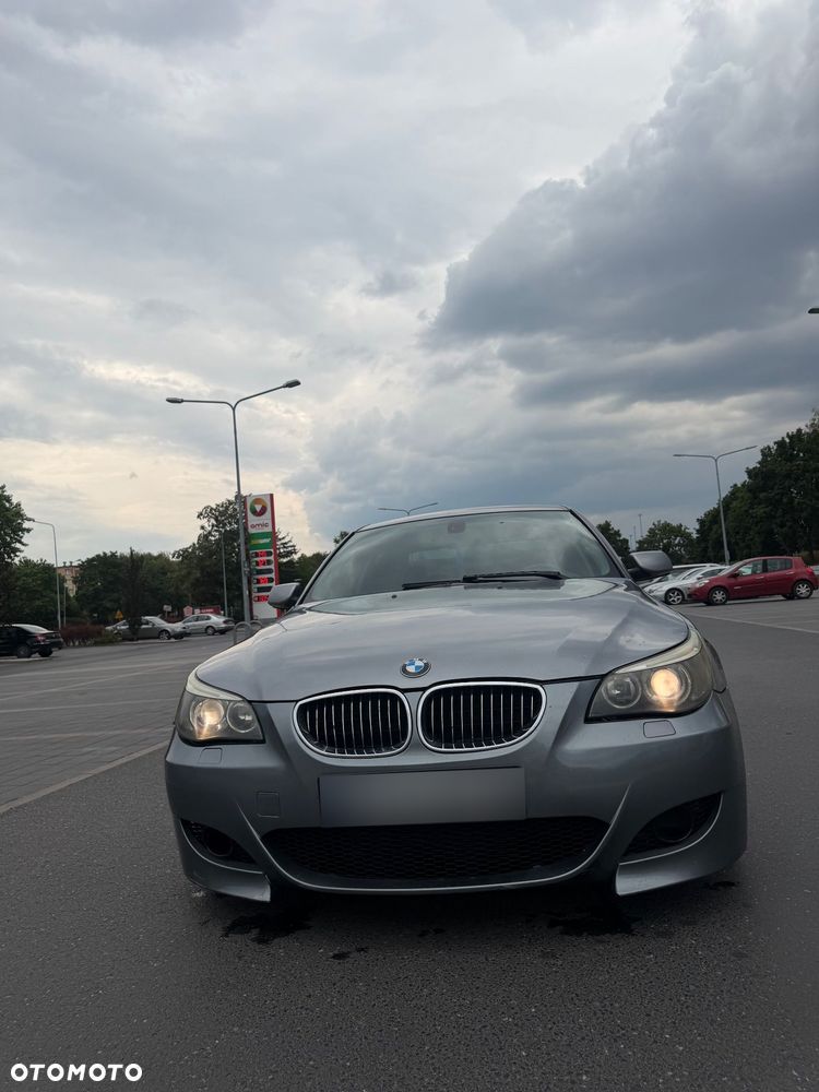 BMW Seria 5 525d - 6