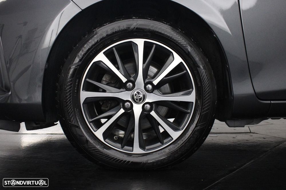 Toyota Yaris 1.0 VVT-i Comfort — fotografia 37