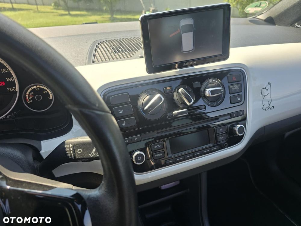 Volkswagen up! - 15