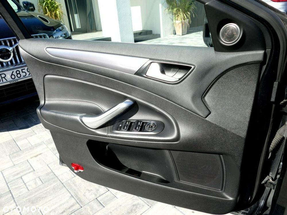 Ford Mondeo 2.0 TDCi Titanium X - 20