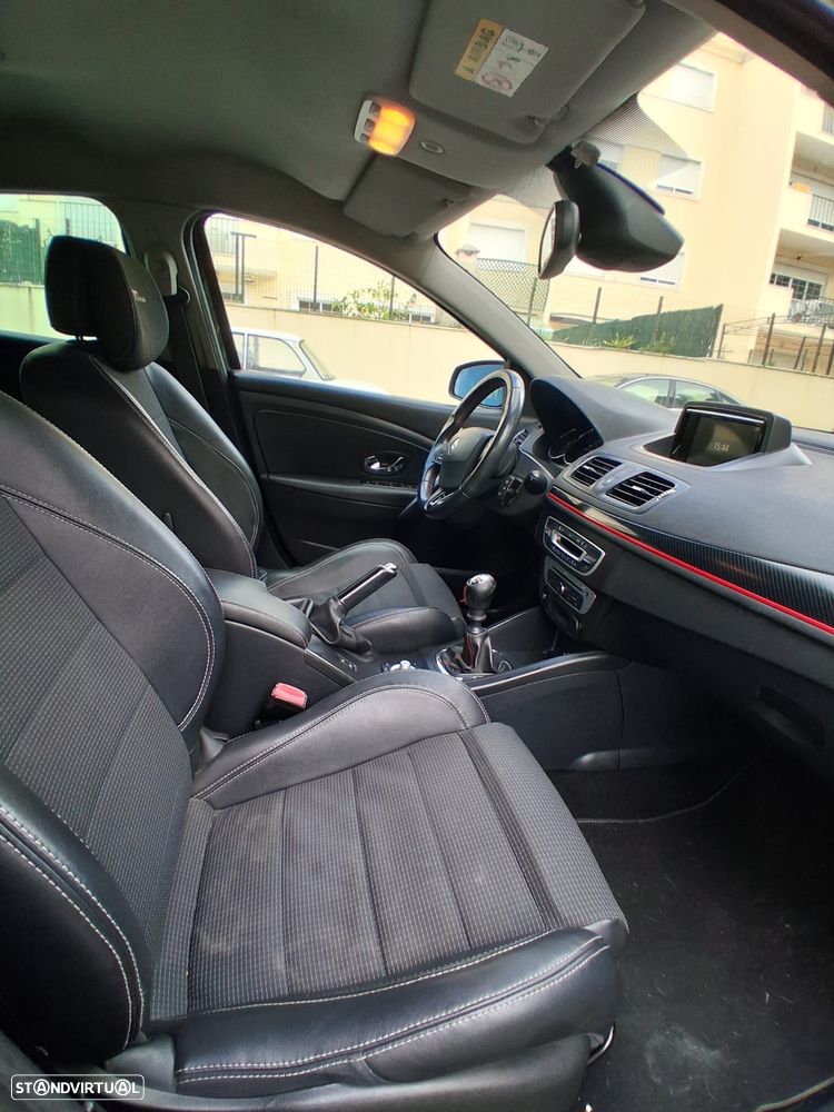 Renault Mégane Sport Tourer 1.5 dCi GT Line SS - 21