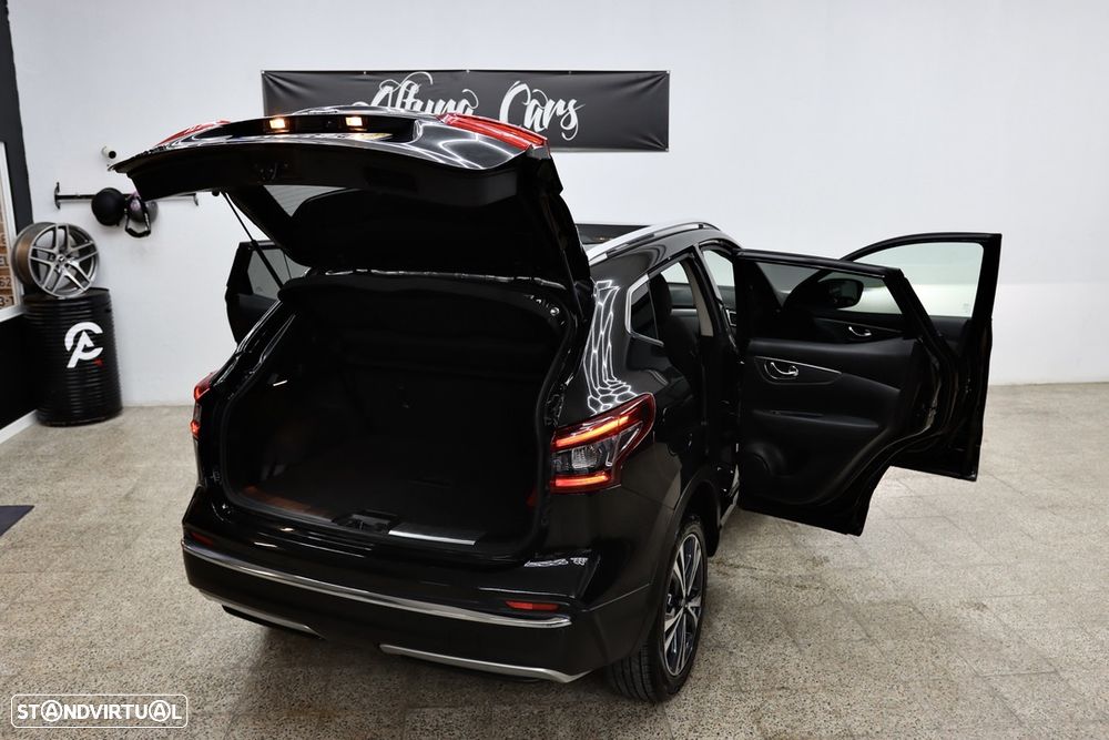 Nissan Qashqai 1.3 DIG-T N-Connecta J18 Led - 25