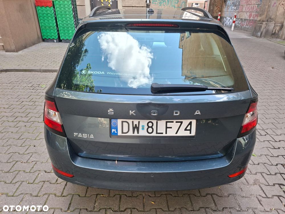 Skoda Fabia 1.0 TSI Ambition - 2
