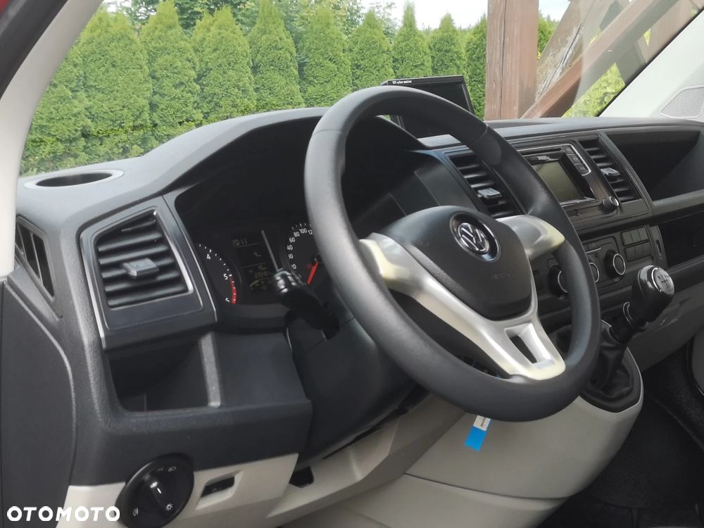 Volkswagen Transporter - 10