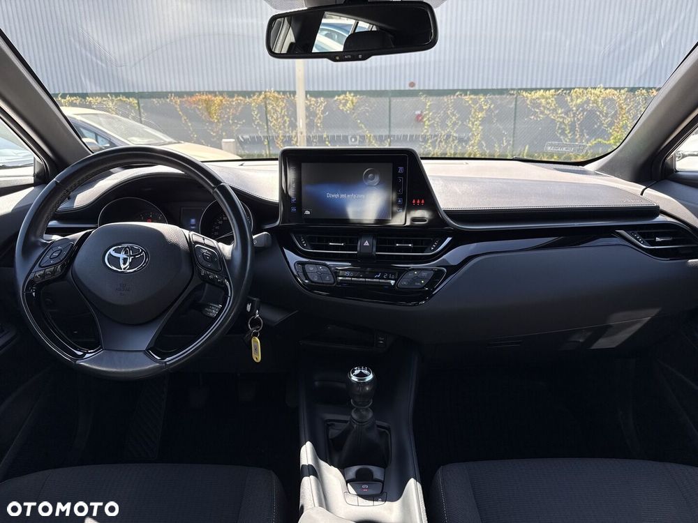 Toyota C-HR 1.2 T GPF Premium - 9
