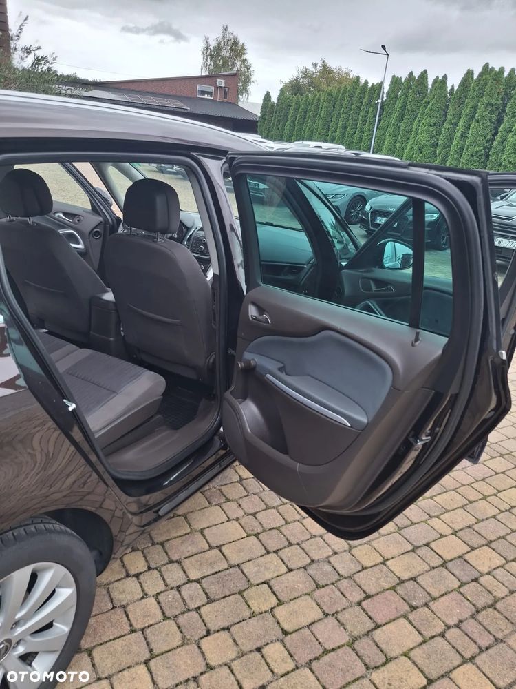 Opel Zafira 1.4 T Elite - 17