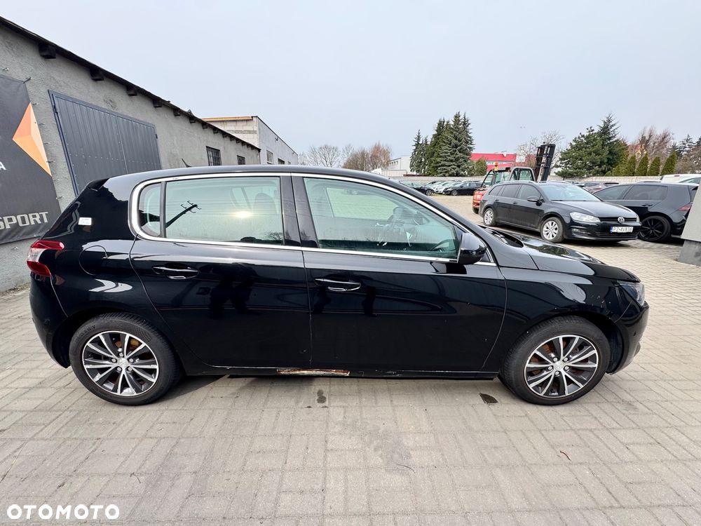 Peugeot 308 - 6