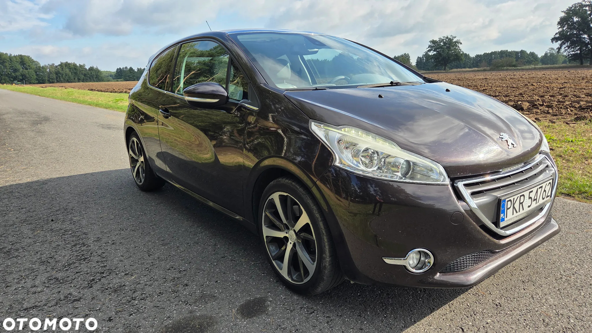 Peugeot 208 1.6 THP Allure - 2