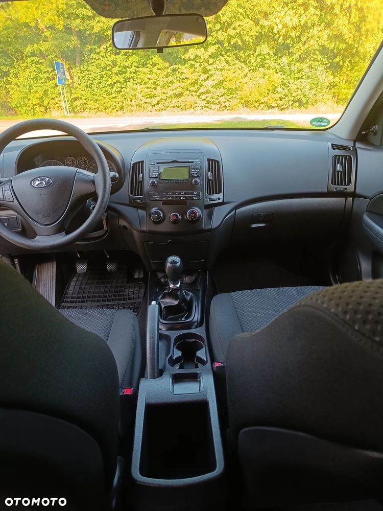Hyundai i30 1.4 Blue Comfort - 14