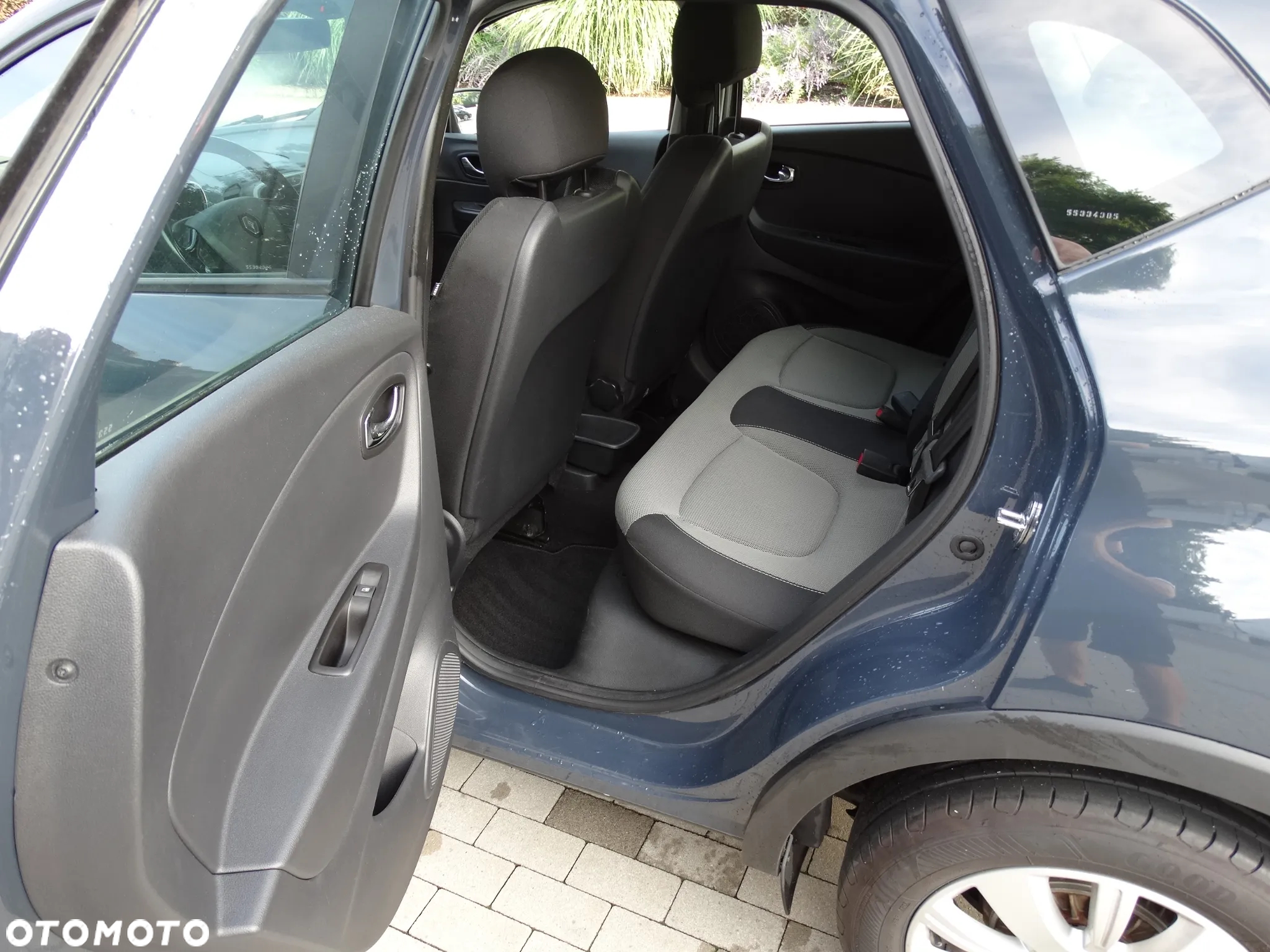 Renault Captur 1.2 Energy TCe Intens EDC EU6 - 28