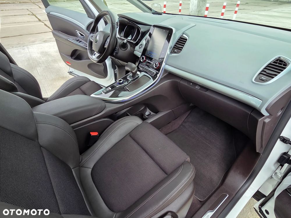 Renault Espace BLUE dCi 160 EDC LIMITED - 21
