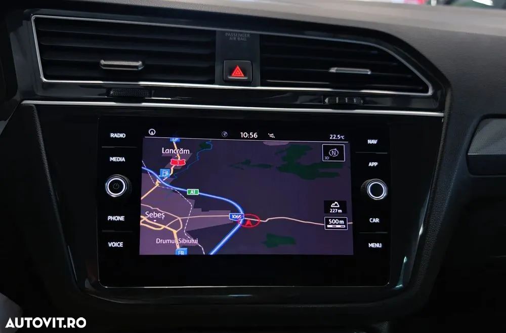 Volkswagen Tiguan 2.0 TDI SCR (BlueMotion Technology) DSG Comfortline - 9