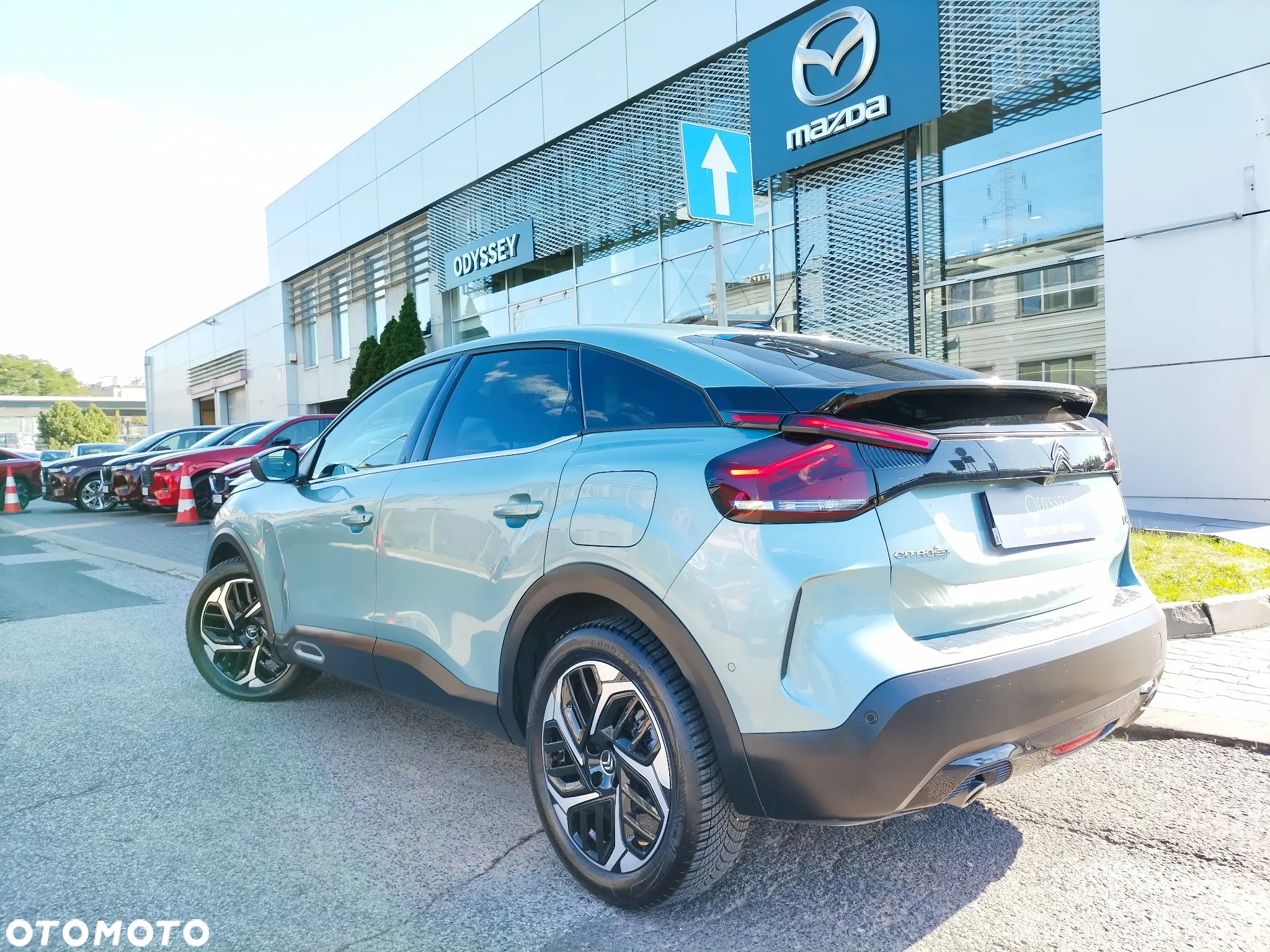 Citroën C4 1.2 PureTech Shine S&S EAT8 - 4