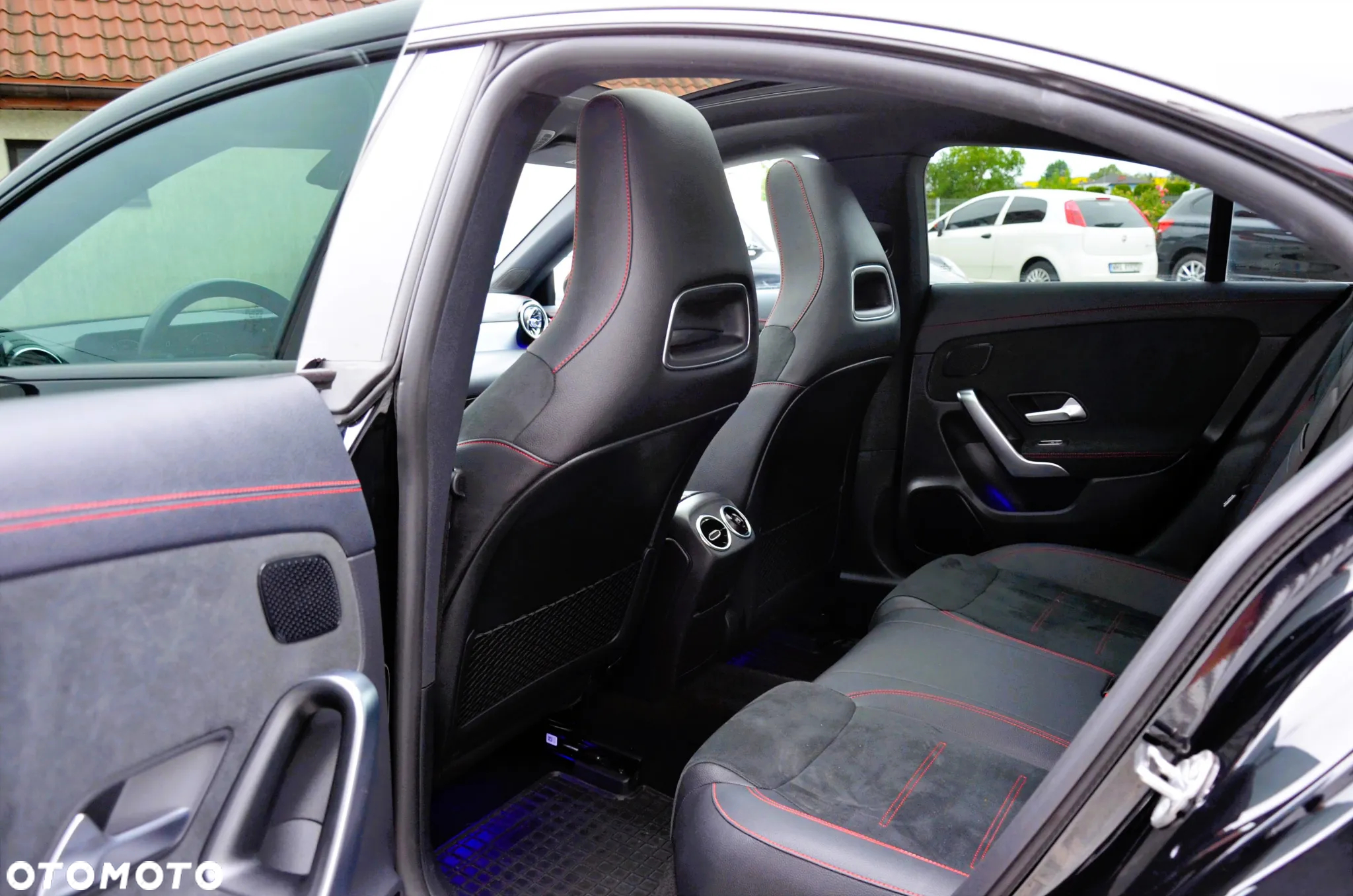 Mercedes-Benz CLA 220 AMG Line 7G-DCT - 12