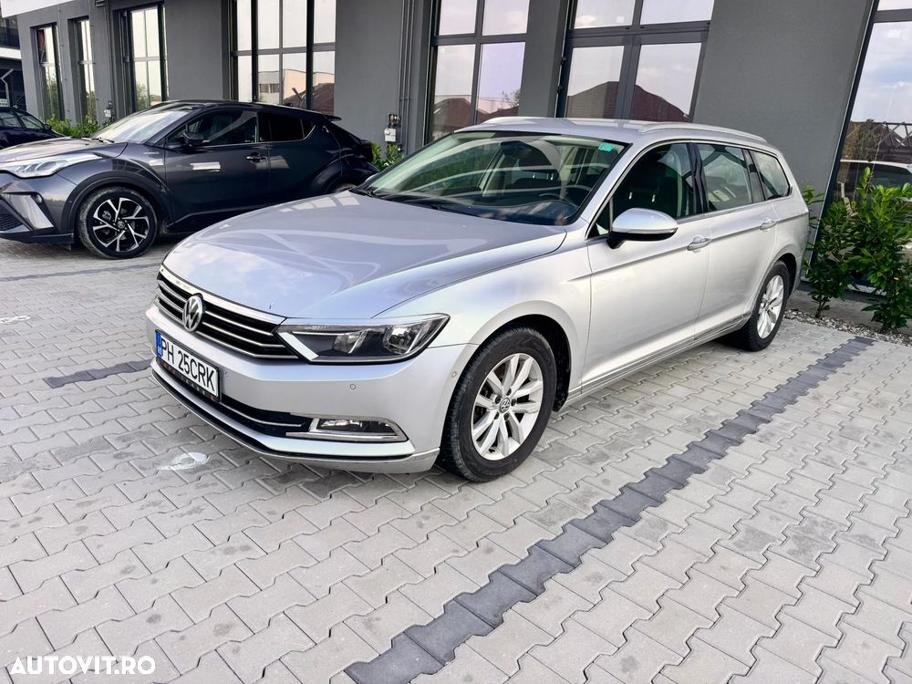 Volkswagen Passat 1.6 TDI (BlueMotion Technology) DSG Comfortline - 1