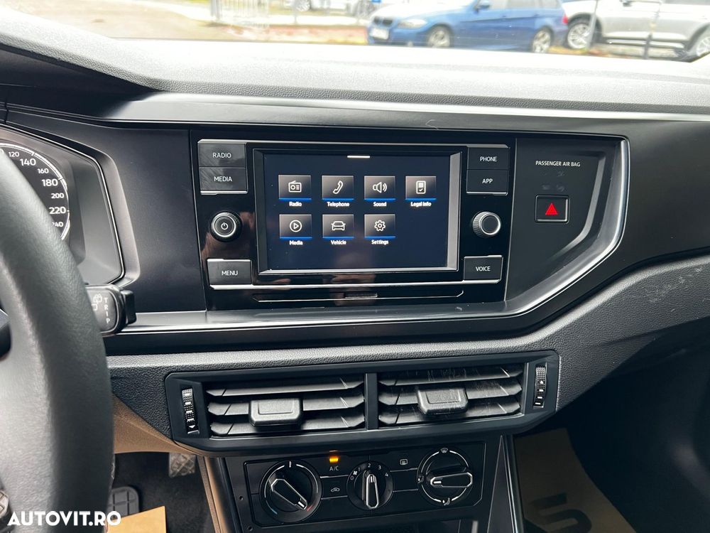 Volkswagen Polo 1.0 Trendline - 26