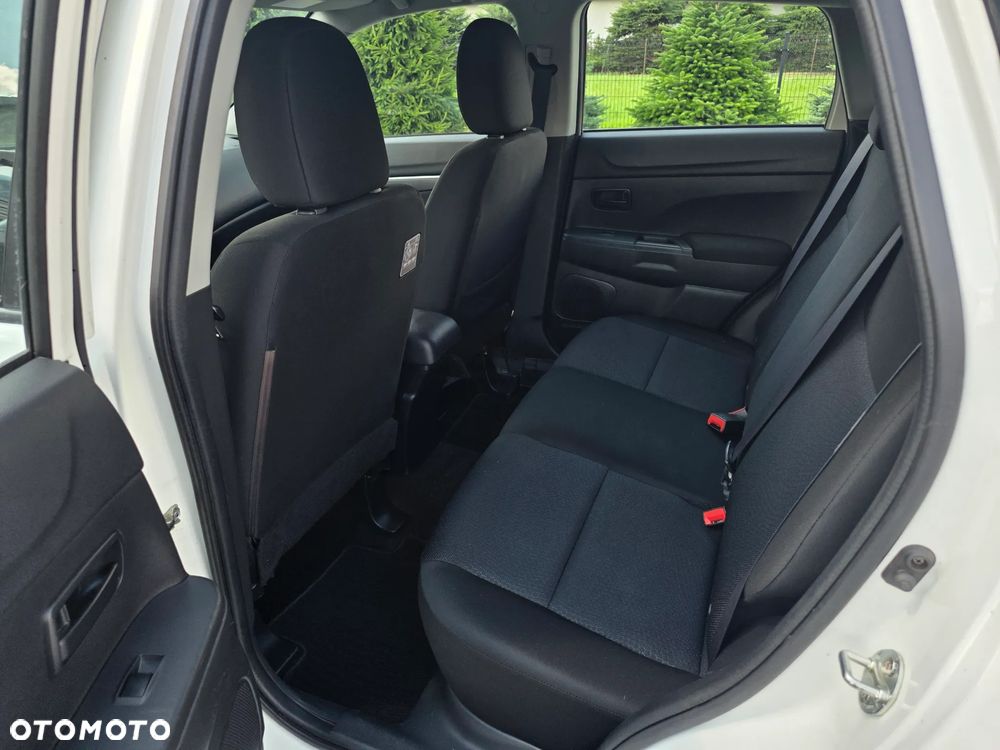 Mitsubishi ASX 1.6 ARCTIC - 16