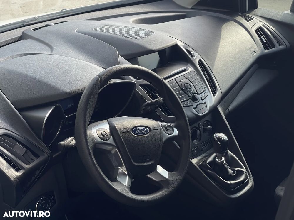 Ford Tourneo Connect 1.6 LWB Ambiente - 4
