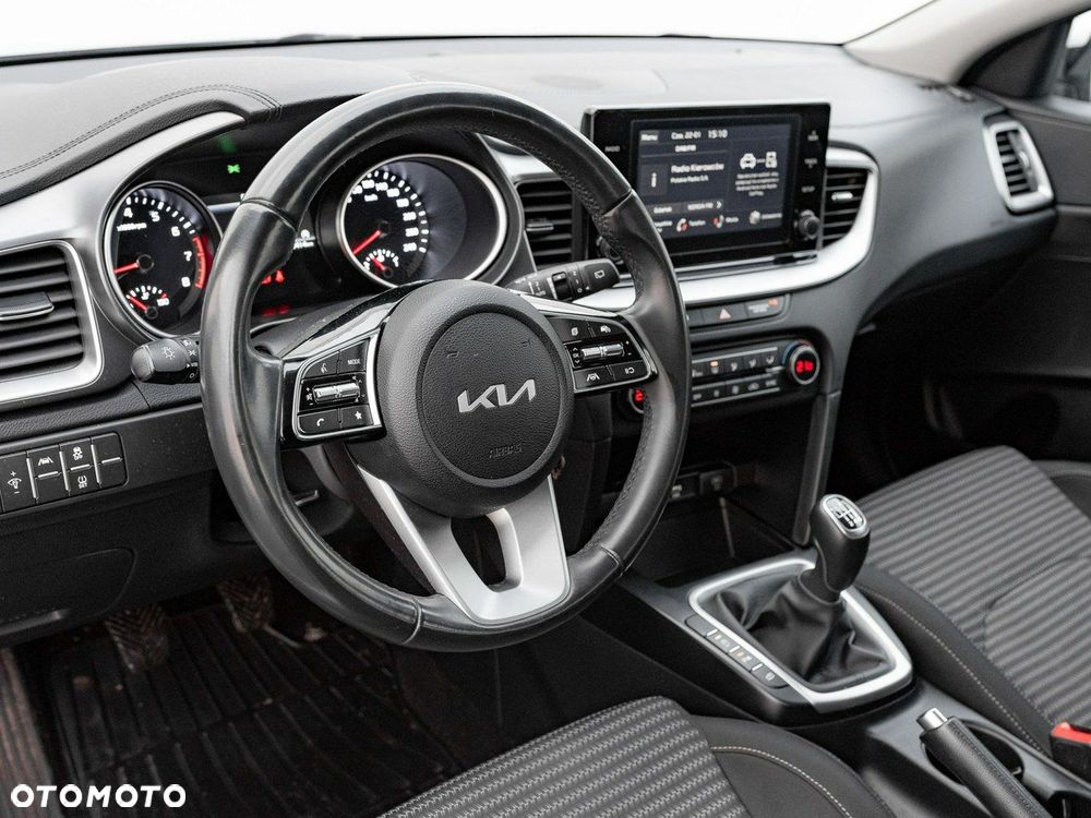 Kia Ceed 1.5 T-GDI M - 7