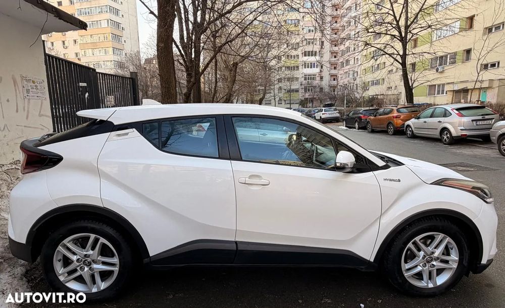 Toyota C-HR - 5