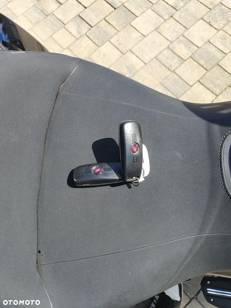 Honda GL - 17