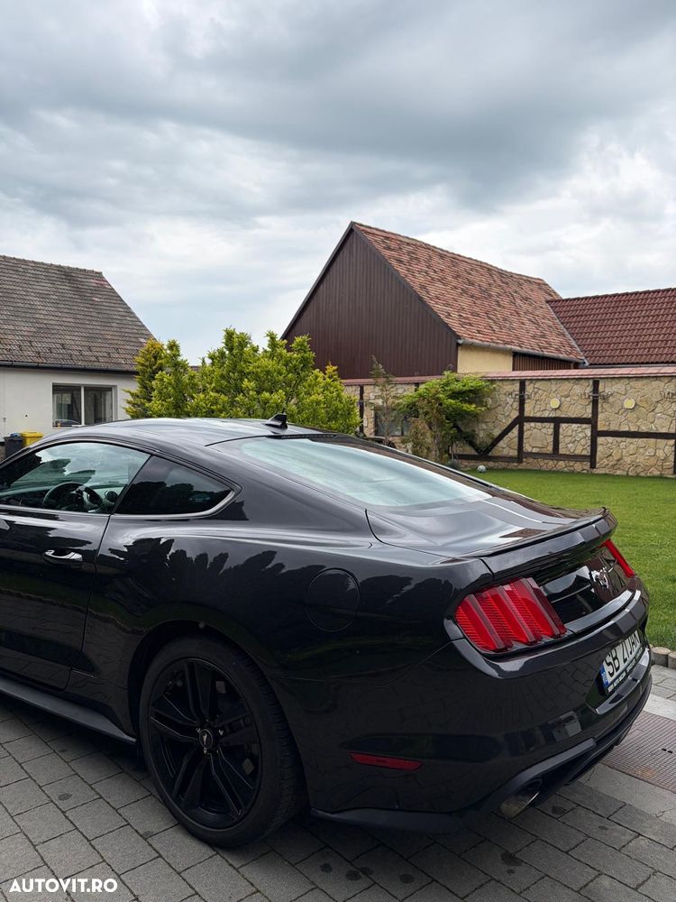 Ford Mustang 2.3 EcoBoost - 5