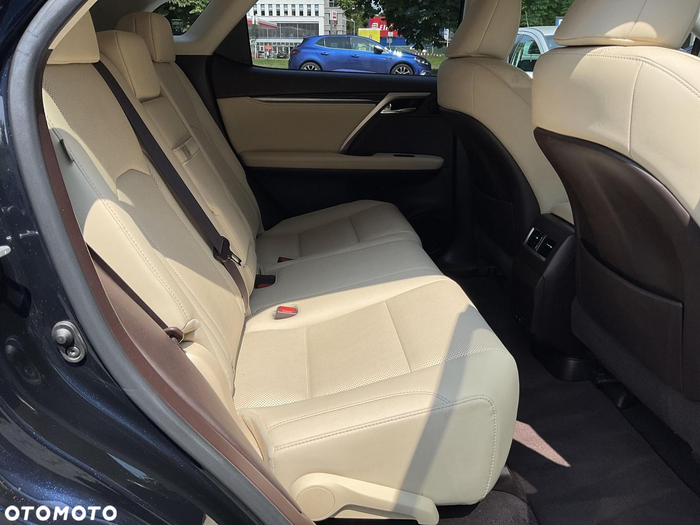 Lexus RX 450h Business Edition - 19
