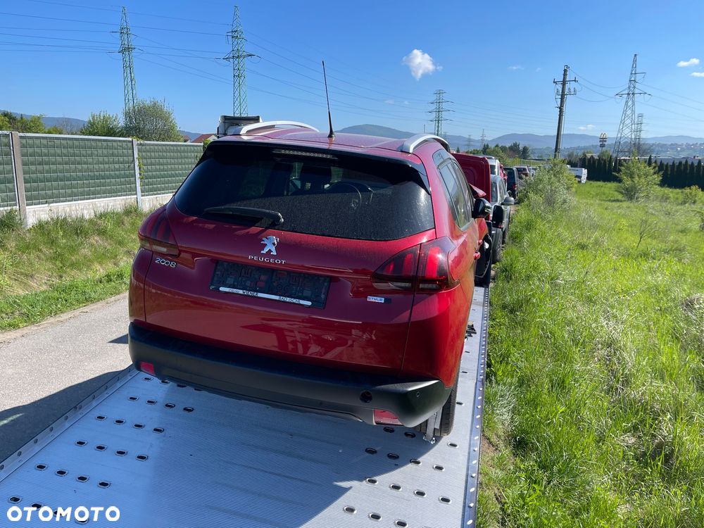 Peugeot 2008 1.6 BlueHDi Style - 1