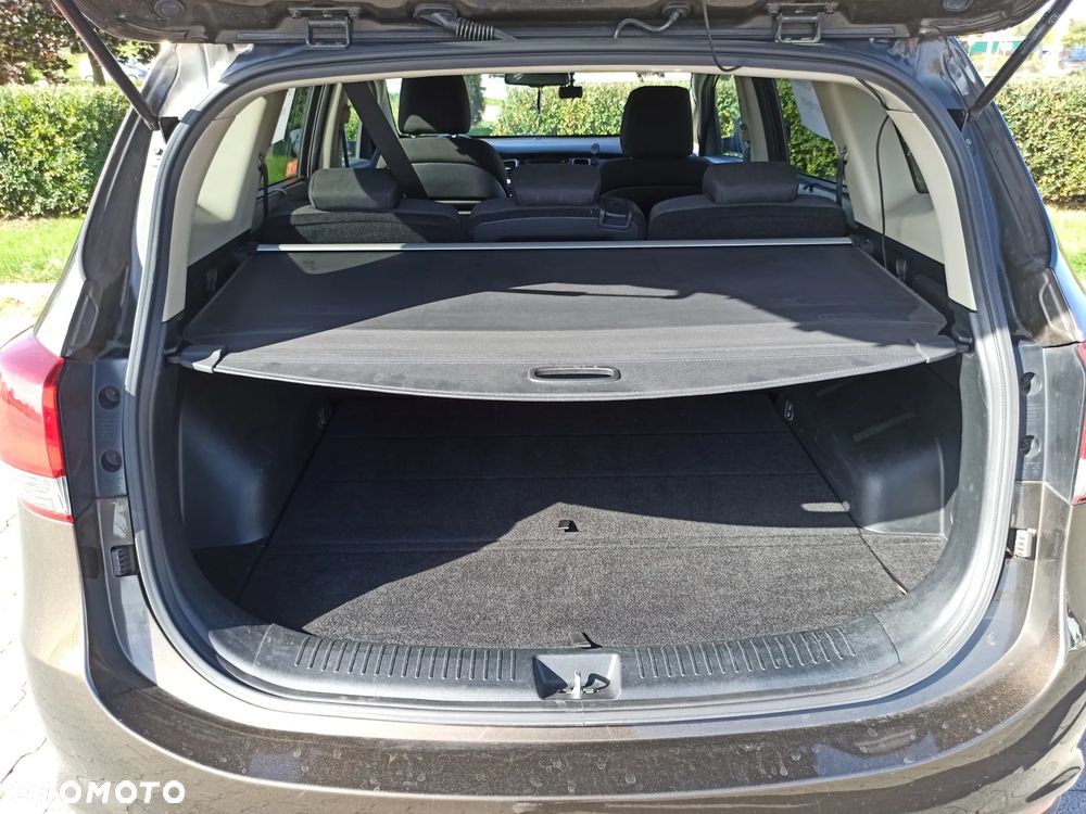 Kia Carens 1.6 GDI Business Line EU6 - 15