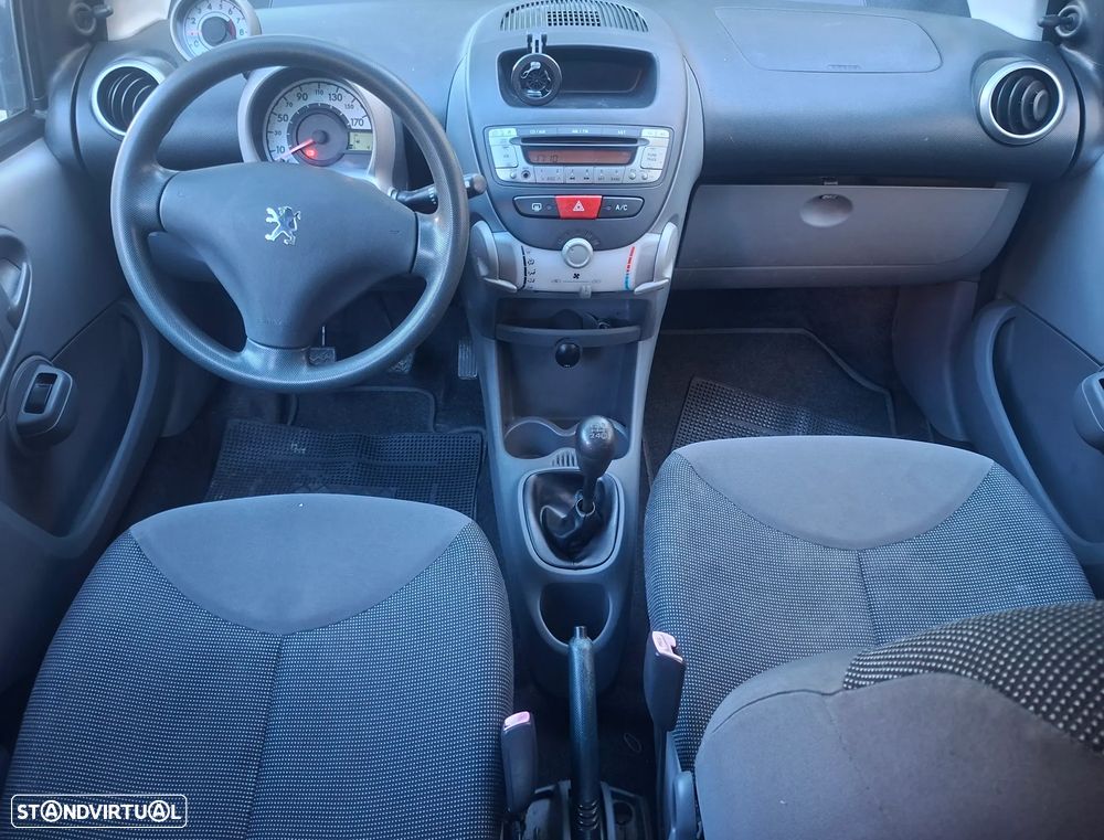 Peugeot 107 - 6