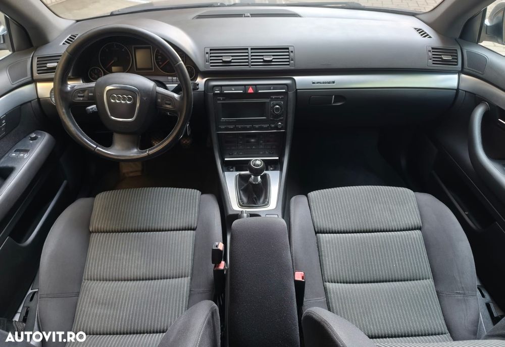 Audi A4 2.0 TDI DPF quattro - 5