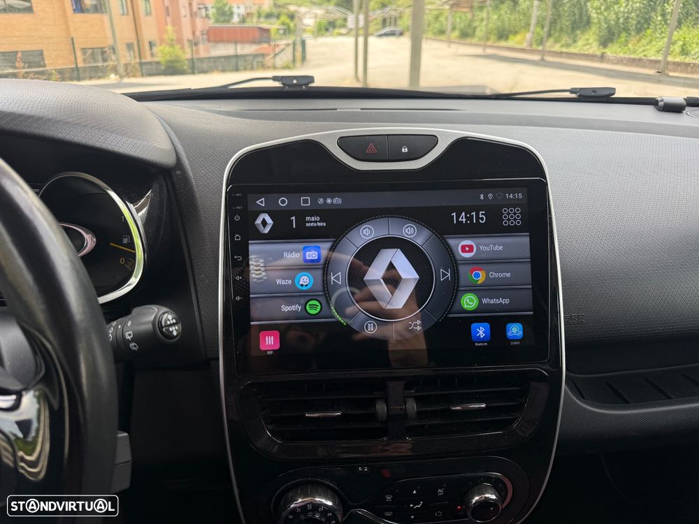 Renault Clio Sport Tourer (Energy) dCi 90 Bose Edition - 17