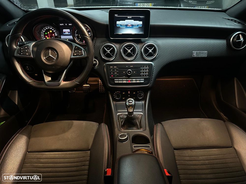Mercedes-Benz A 180 d AMG Line - 6