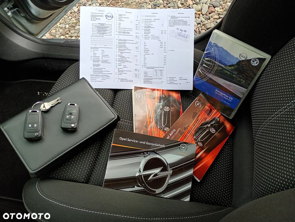 Opel Astra - 33