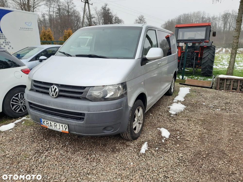 Volkswagen Transporter T5 - 1