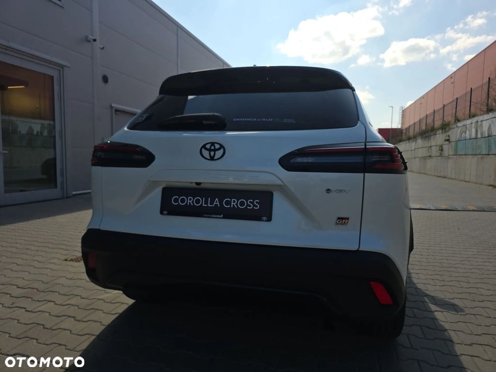 Toyota Corolla Cross - 29
