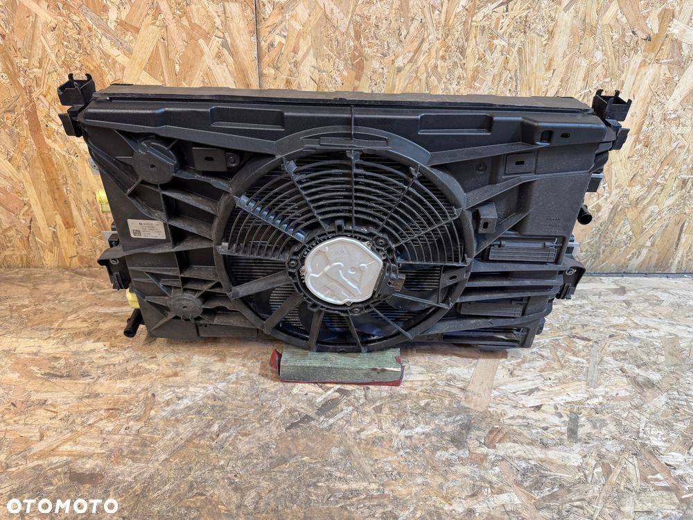 Komplet chłodnic renault megne e tech Nissan ariya - 2