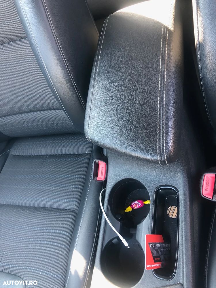 Kia Niro 1.6 GDI 6DCT HEV Classic - 11