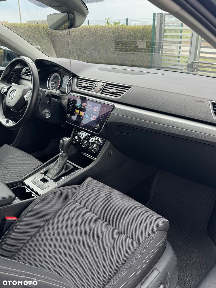 Skoda Superb 2.0 TSI Style DSG - 19